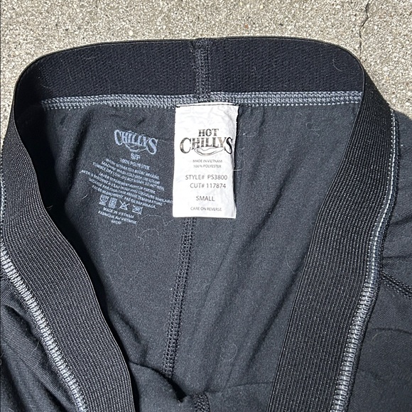 Hot Chilly’s Black Women's Leggings with Contrast Waistband - Picture 2 of 4